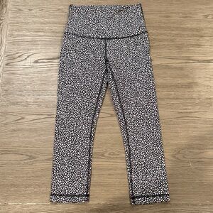 Lululemon Wunder Under crop high rise Leggings miss mosaic black white size 6